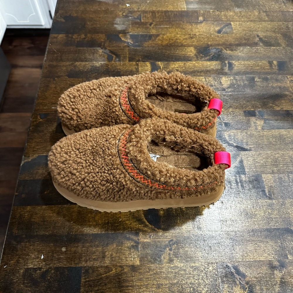 Ugg Tasman Braid